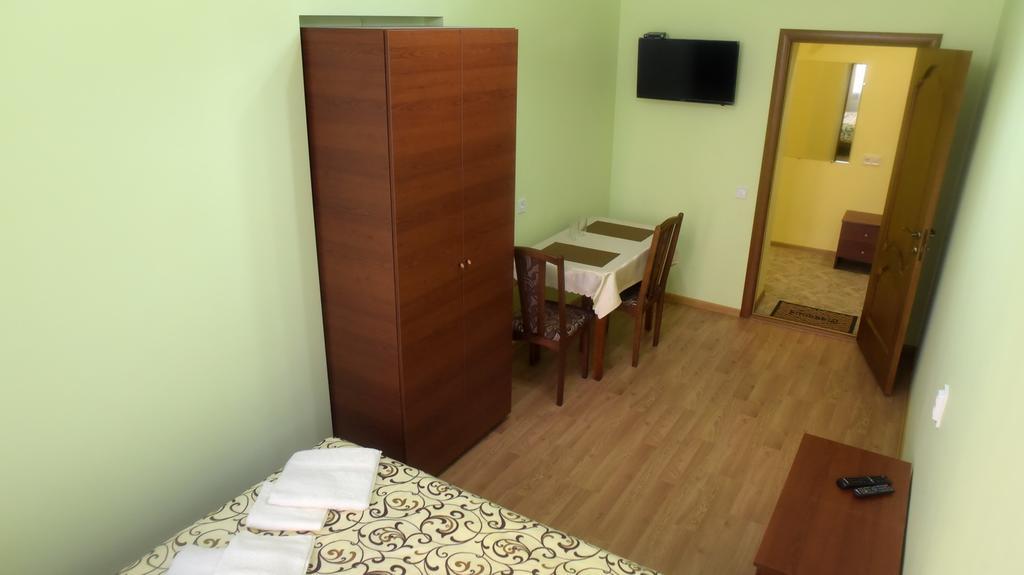 Apartment On Voloshyna Lviv Eksteriør billede